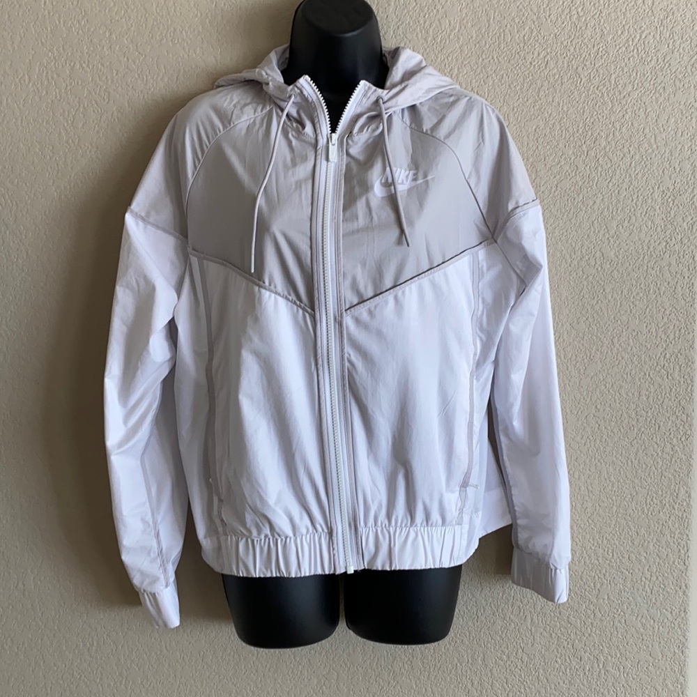 Nike windbreaker sz M